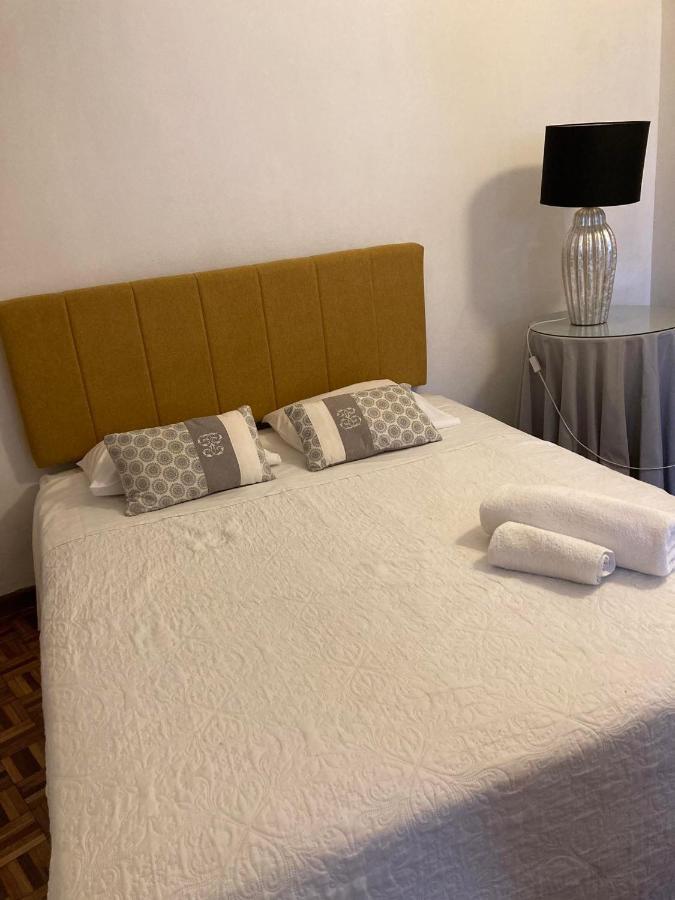 Apartamento Trav. Santa Luzia มิแรนเดลา ภายนอก รูปภาพ